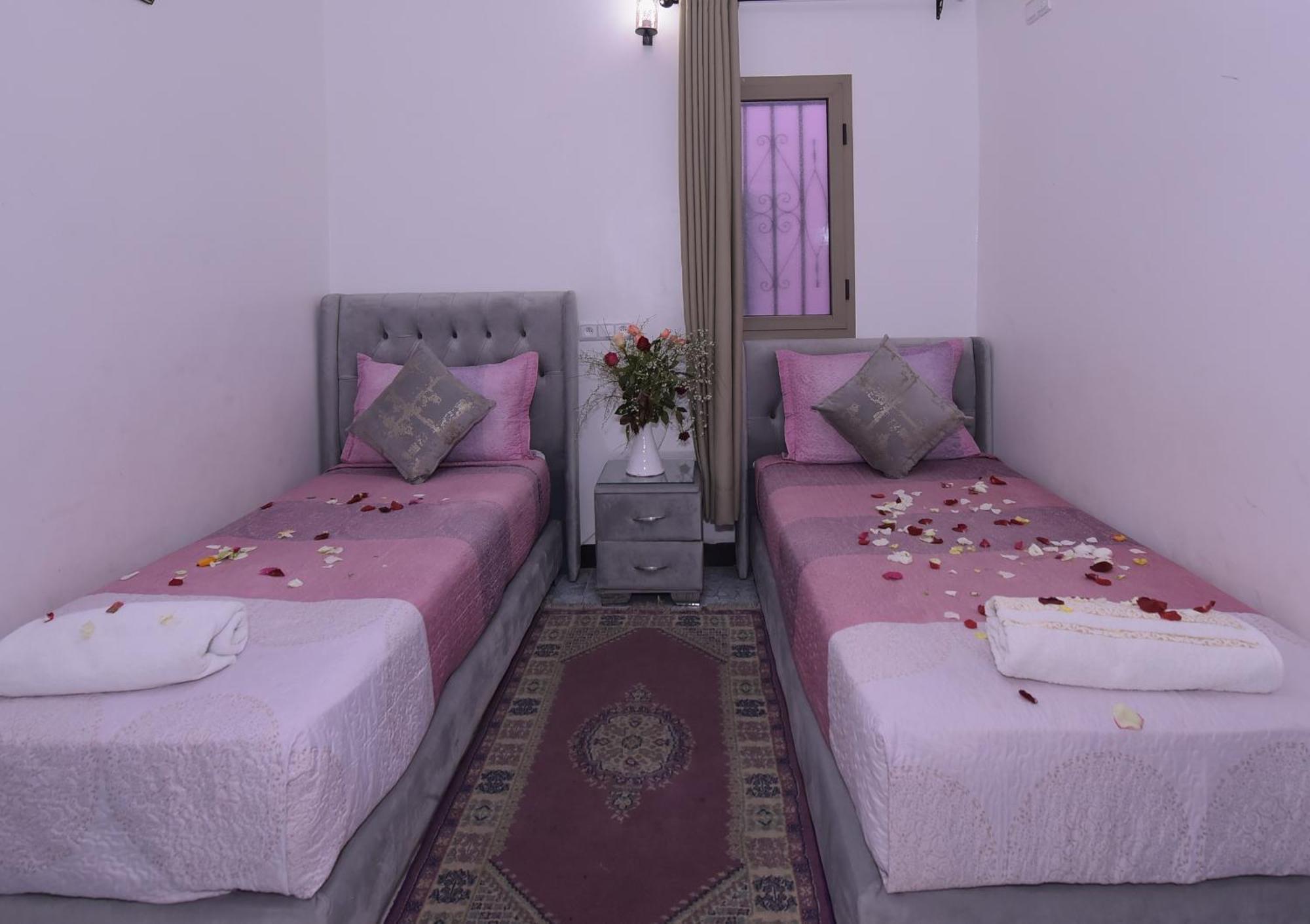 Hotel Riad Fantasia Marrakesh Bagian luar foto